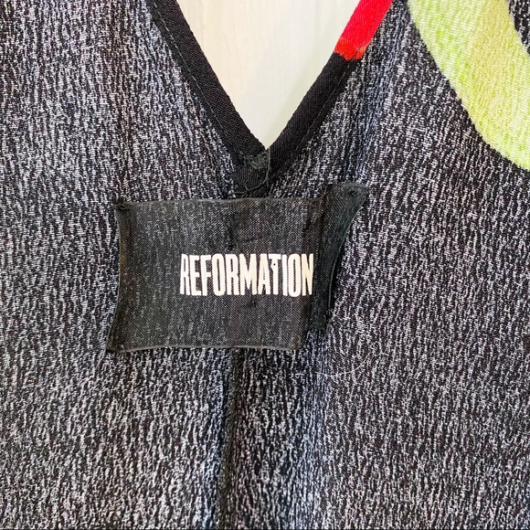 Reformation Seine Wrap Dress Black Floral - Picture 14 of 15